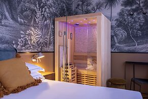 ROMAC - Condotti with terrace