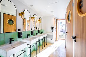 The People - Paris Nation - Hostel