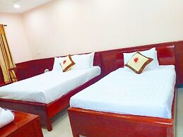 Con Dao Tan Son Nhat Hotel