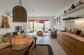 Amber Lombok Beach Resort