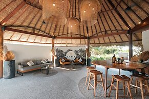 Amber Lombok Beach Resort