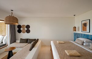 Amber Lombok Beach Resort