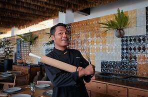 Amber Lombok Beach Resort