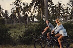 Amber Lombok Beach Resort