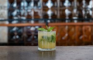 Amber Lombok Beach Resort