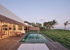 Amber Lombok Beach Resort