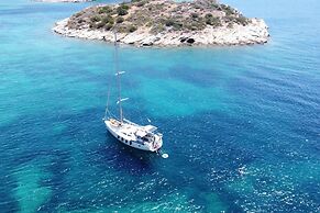 Sailing Yacht by Owner, Holidays to Greek Islands
