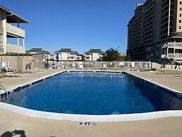 Tilghman Lakes H4 3 Bedroom Condo by RedAwning