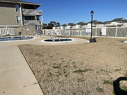 Tilghman Lakes H4 3 Bedroom Condo by RedAwning