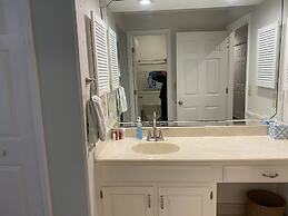 Tilghman Lakes H4 3 Bedroom Condo by RedAwning