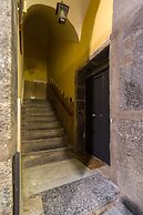 Baubo - S. G. Armeno by Napoliapartments