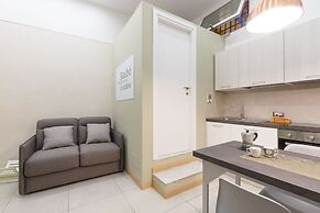 Baubo - S. G. Armeno by Napoliapartments