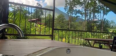 Tropical Suites & Villas