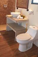 Tropical Suites & Villas