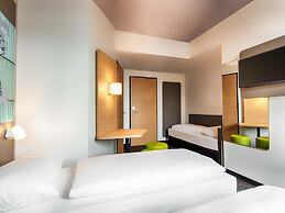 B&B Hotel Stuttgart-Neckarhafen