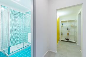 CasaNa on Christmas Alley