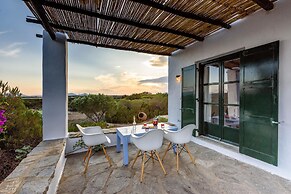 Traditional Villa 5 Mins on Foot From the Beach