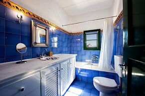 Traditional Villa 5 Mins on Foot From the Beach