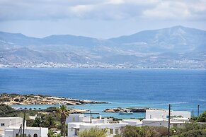 Traditional Villa 5 Mins on Foot From the Beach