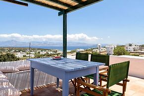 Traditional Villa 5 Mins on Foot From the Beach