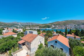 Apartment Maro Bayview