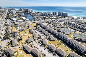 SPC3209 is an upstairs 2 BR with Canal Views RedAwning by RedAwning