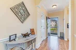 Wedgewood #523 2 Bedroom Condo by RedAwning