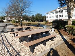 Wedgewood #523 2 Bedroom Condo by RedAwning