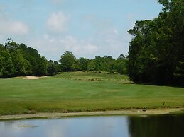 Wedgewood #523 2 Bedroom Condo by RedAwning