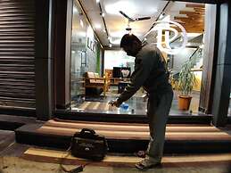 Hotel Atul Residency