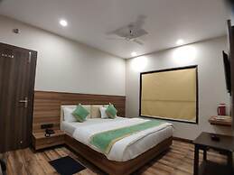 Hotel Atul Residency