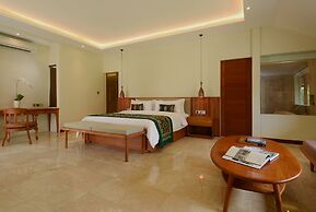 JAPA Suites & Villas