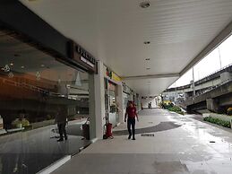 Studio Unit at The Beacon Makati