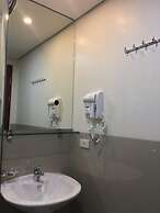 Studio Unit at The Beacon Makati