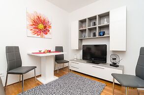 Apartment Adea