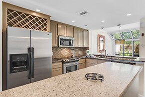 Beachwalk Villa 5140