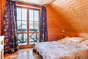 Beautiful Large Villa in Tylmanowa