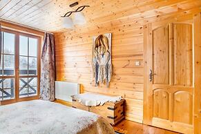 Beautiful Large Villa in Tylmanowa