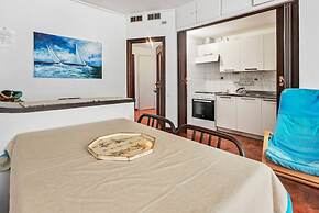 Camogli Bright Apartment with Parking