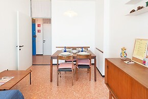 Deiva Marina Sea View Flat with Garage