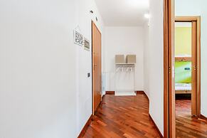 Bari Waterfront Apartment