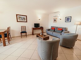 Portugal Rentals Vila da Praia Apartments