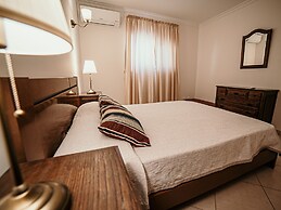 Portugal Rentals Vila da Praia Apartments