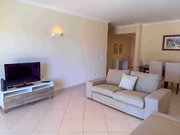 Portugal Rentals Vila da Praia Apartments