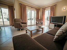 Portugal Rentals Vila da Praia Apartments