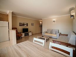 Portugal Rentals Vila da Praia Apartments