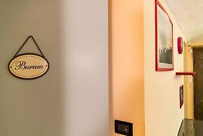 Porta Nuova Central Flat with Balcony