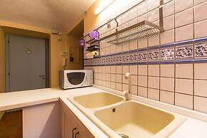 Porta Nuova Central Flat with Balcony