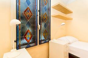 Porta Nuova Central Flat with Balcony