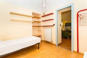 Porta Nuova Central Flat with Balcony